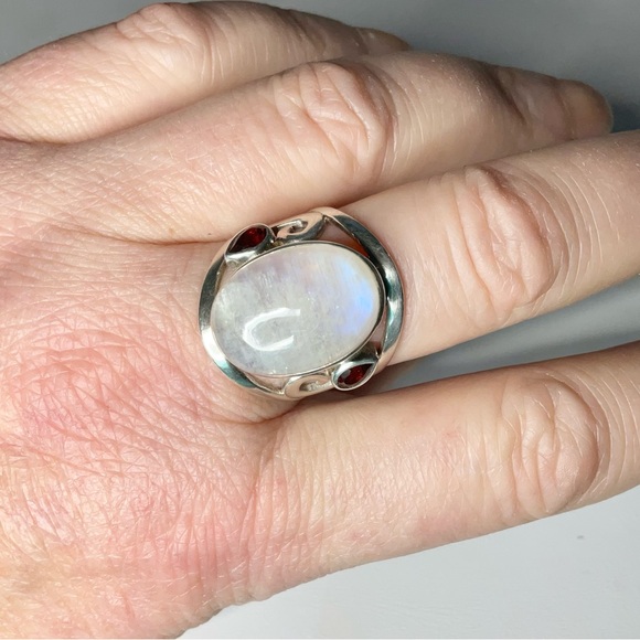 Sterling Silver Moonstone Garnet Ring SZ 9 - Picture 6 of 6